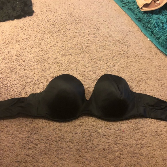 Bras - Picture 6 of 6